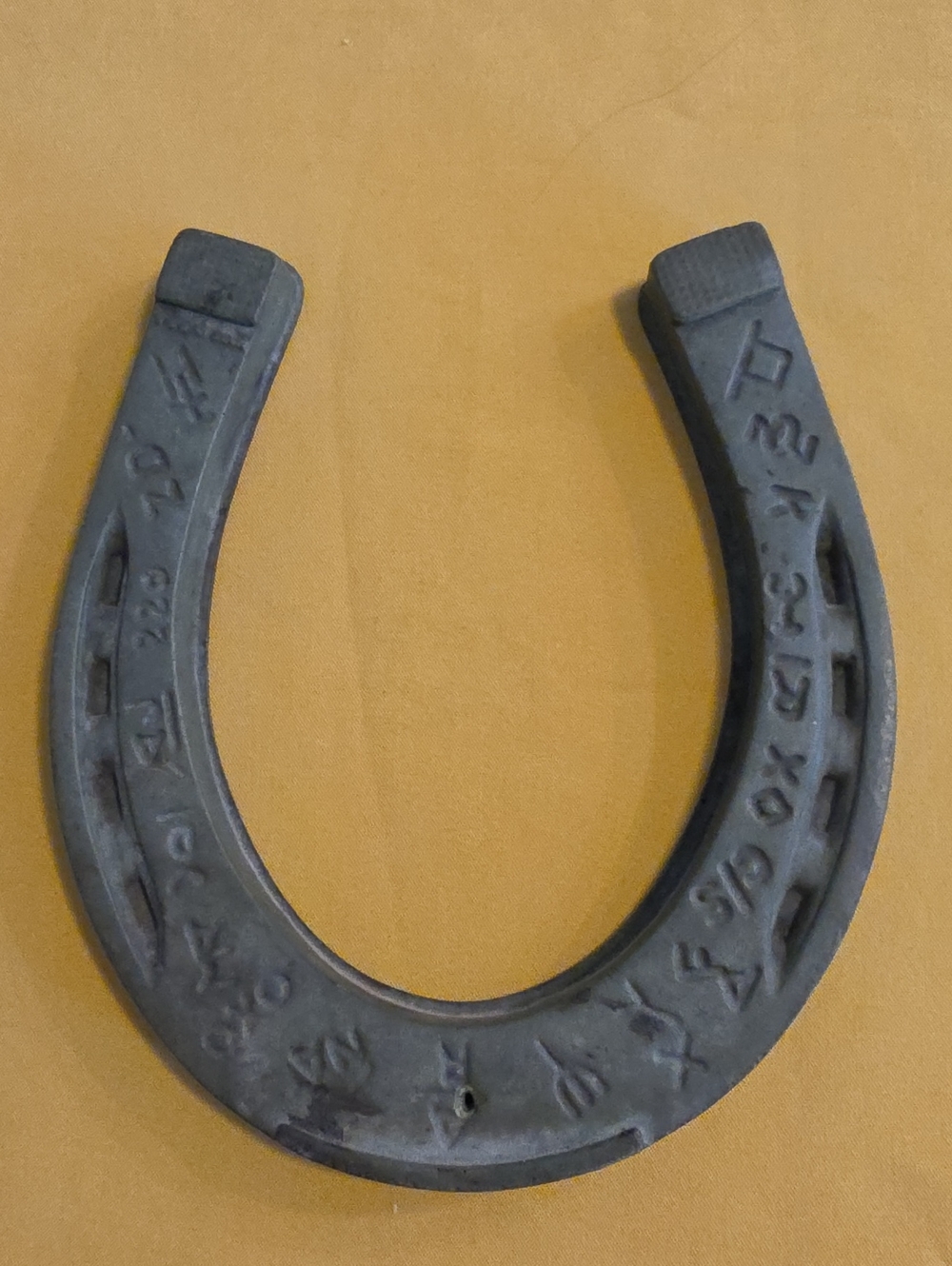 Single Vintage Green Hard Rubber Horseshoe Made by Schylling ▪︎ 1950s Kid's Game